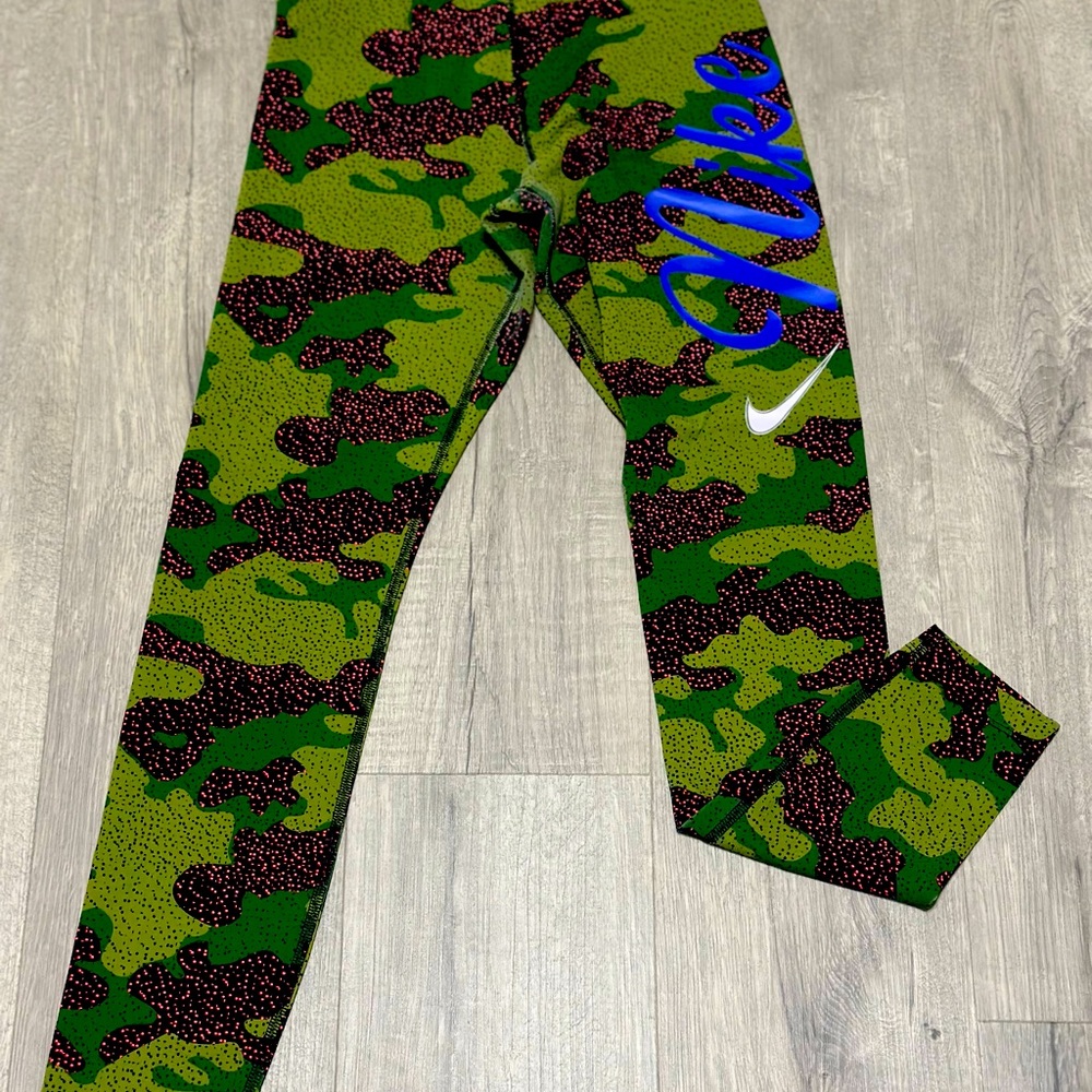 Nike design tights